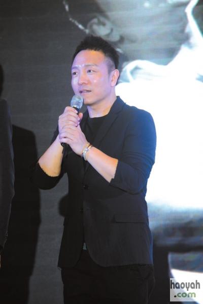 ��Ρ�״μ��˼�¼Ƭǰ��Ӣ����ʥҡ������