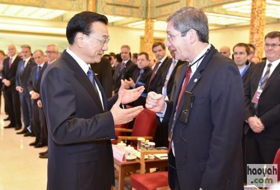 ���ǿ������ץס�����������ؼ� �ƶ��й���չ�����и߶�ˮƽ