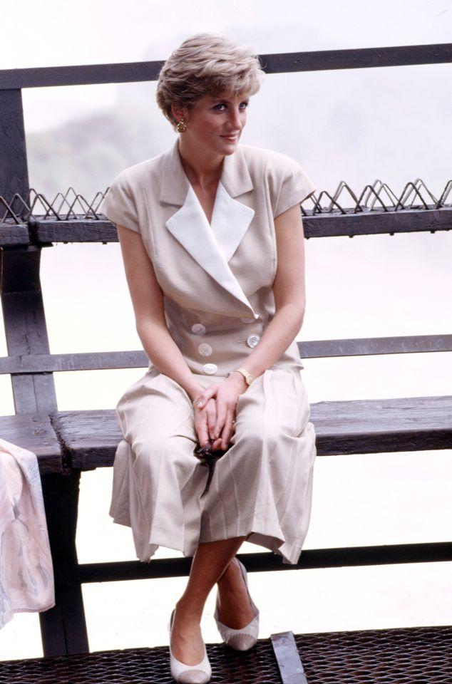 英国王室三代女性,究竟谁的着装谁更出彩?